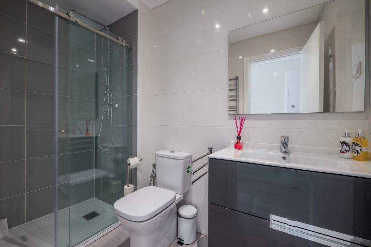 Апартаменты Rent4Rest Sao Bento Charming Лиссабон Экстерьер фото