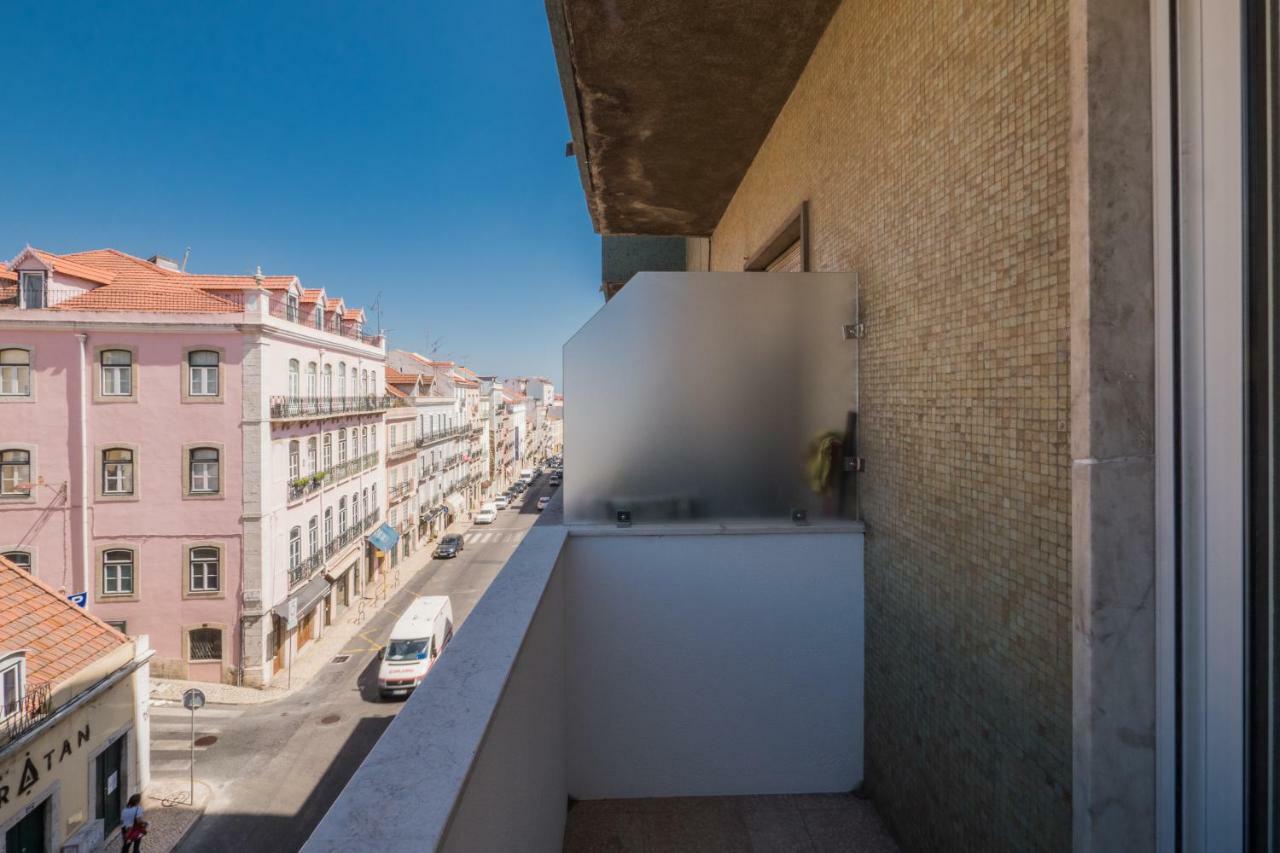 Апартаменты Rent4Rest Sao Bento Charming Лиссабон Экстерьер фото